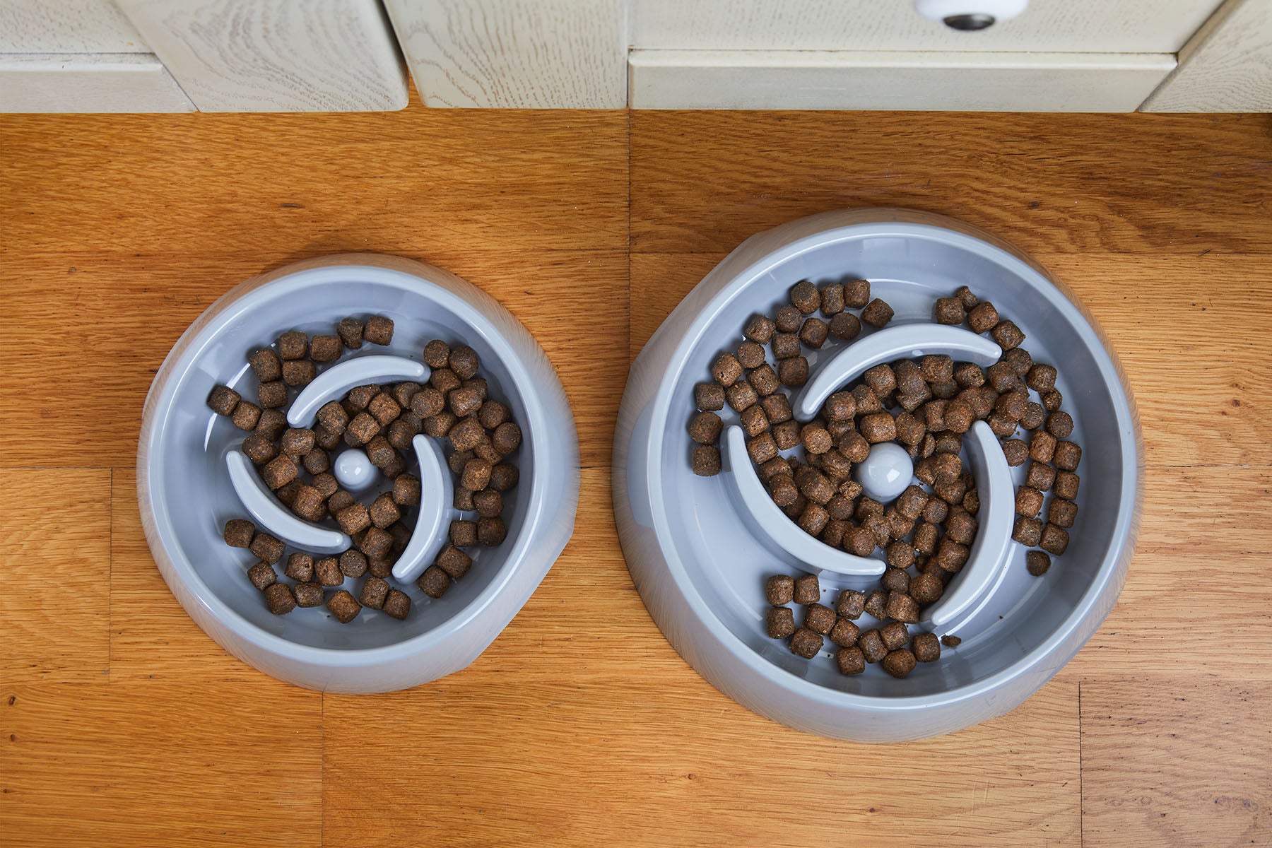 Matskål Alva Slow Feed Grå L 800ml