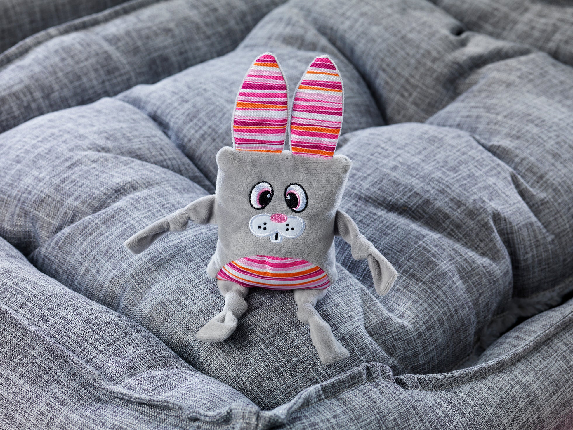 Dogman Leksak Rabbe Plutt Grå