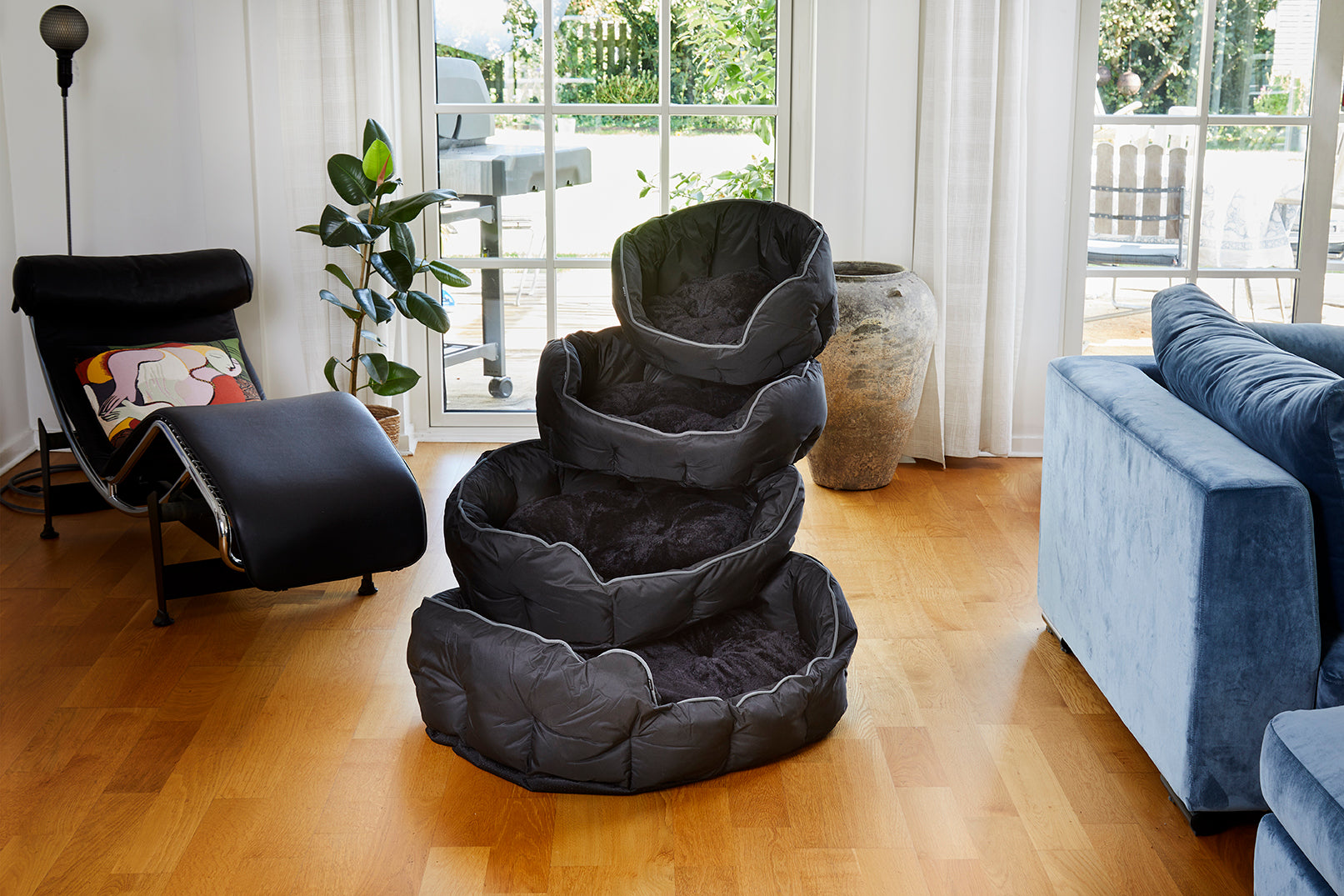 Dogman Buddy Hundbädd Oval Svart L